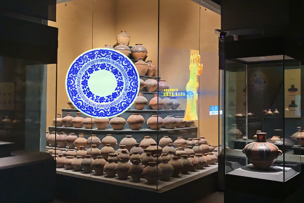 文博展館：博物館數(shù)字化提速，傳統(tǒng)展陳迎來(lái)革新?lián)Q代
