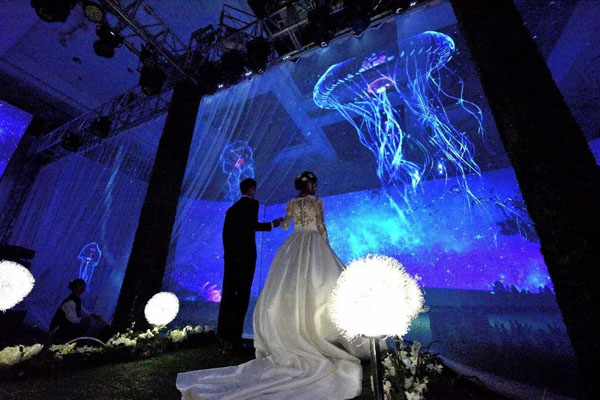 3D全息投影技術(shù)給你一場最唯美浪漫的婚禮記憶